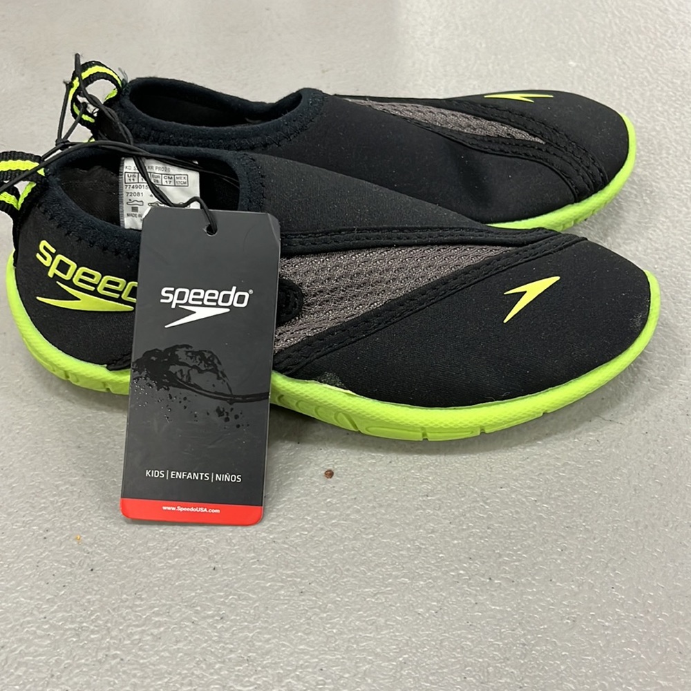SPEEDO KIDS SURFWALKER PRO 2.0 WATER SHOES BLACK/YELLOW size 11 US